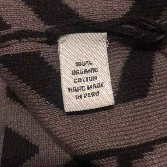 Organic Cotton Poncho by Indigenous - Picture 4 of 4